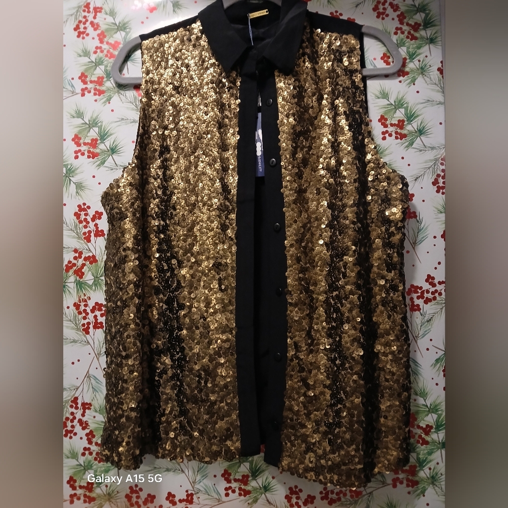 Woman's Rebecca minkoff gold sequined sleeveless  party top size 8, medium